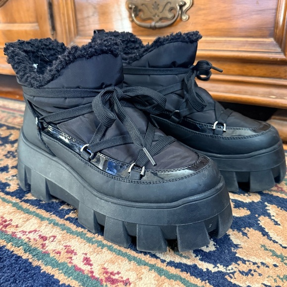 Circus by Sam Edelman Shoes - Circus Platform Sherpa Boots